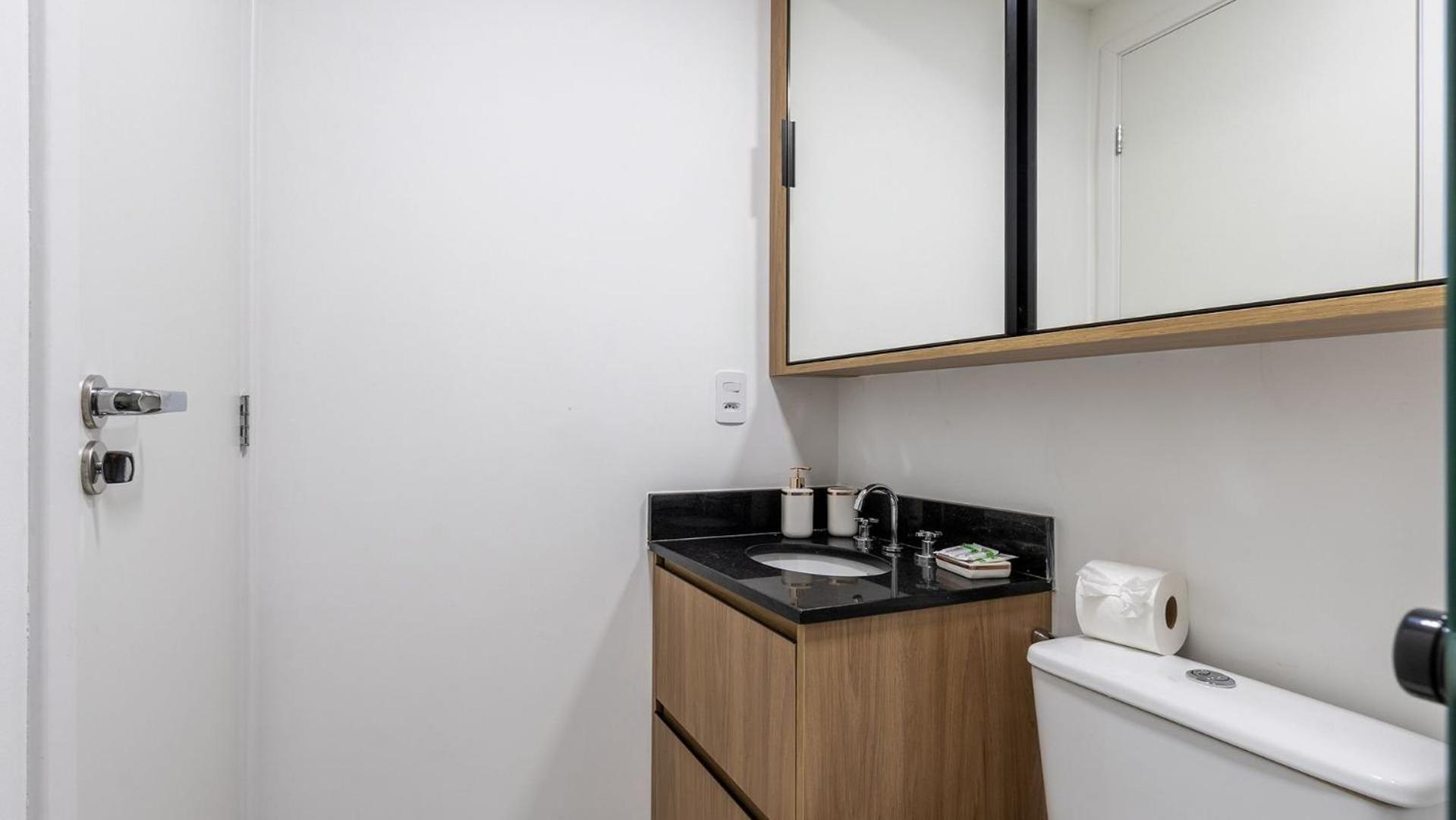 By Dh:studio Completo 3 Pessoas Com Coworking São Paulo