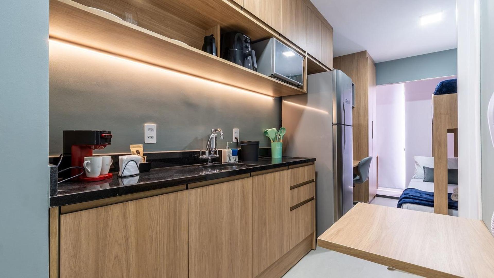 By Dh:studio Completo 3 Pessoas Com Coworking * Sao Paulo
